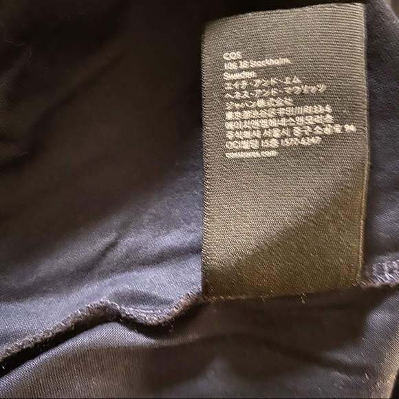 NWT COS Unique sleeveless top Dark Navy EUR L - Picture 6 of 9